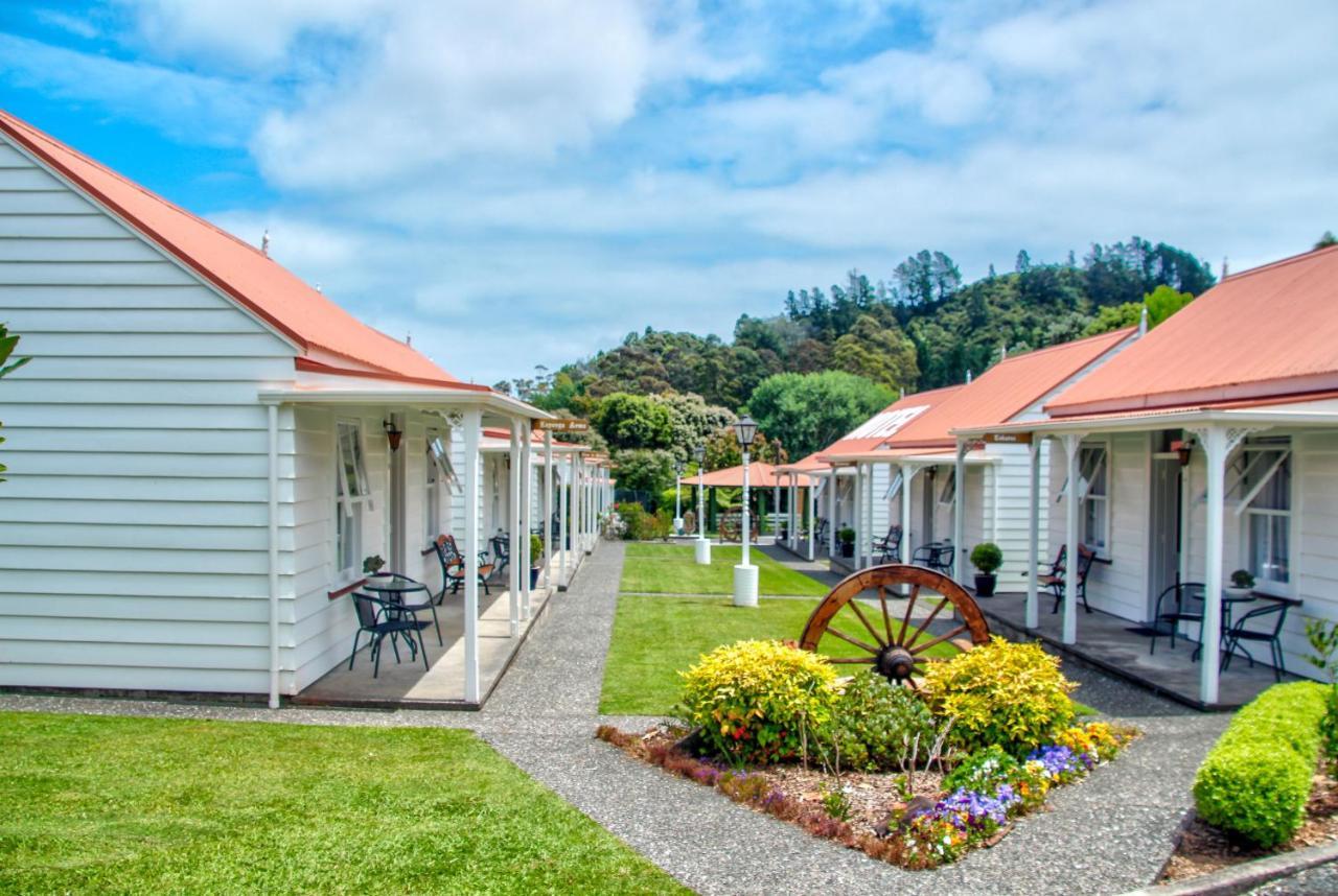 Coromandel Cottages ภายนอก รูปภาพ