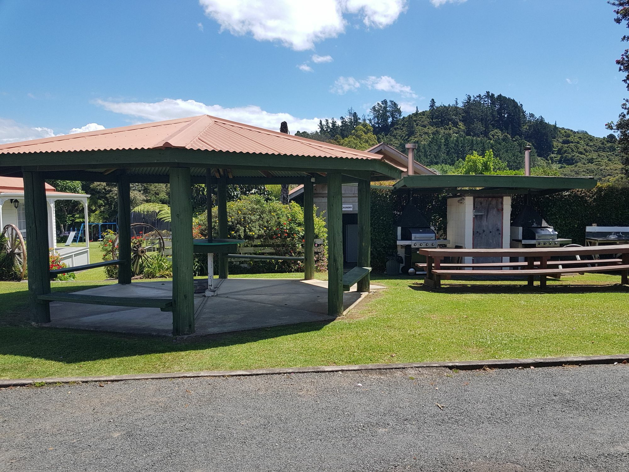 Coromandel Cottages ภายนอก รูปภาพ